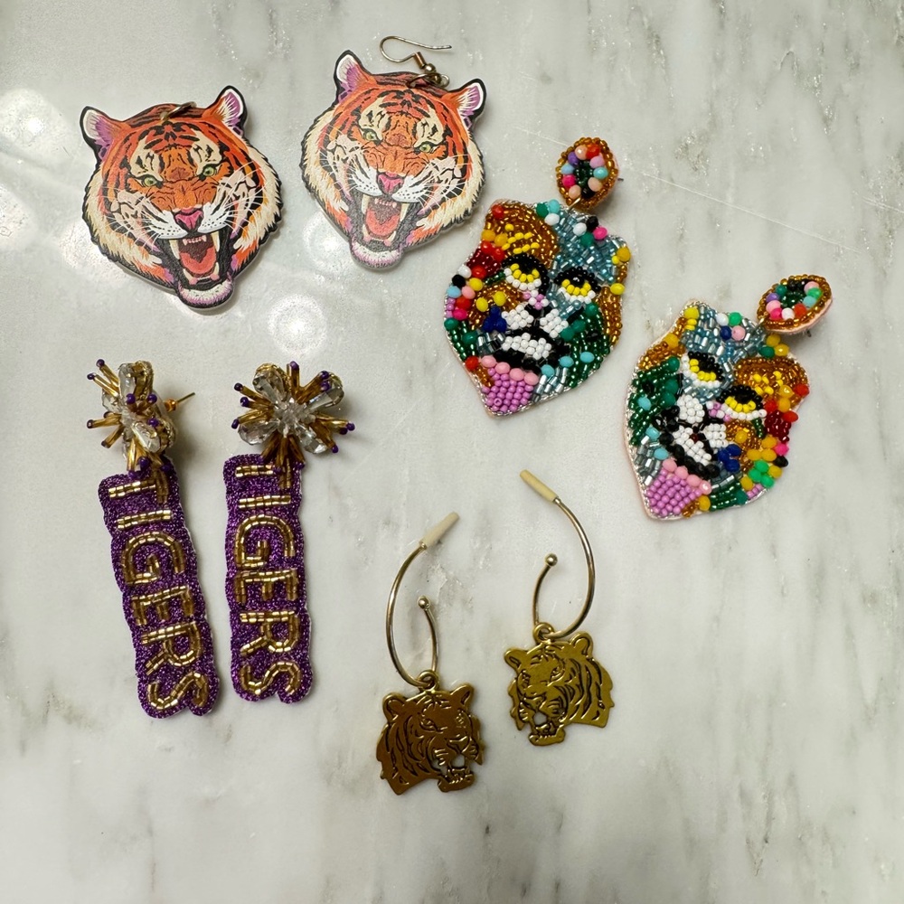 Colorful Tiger Earrings Set